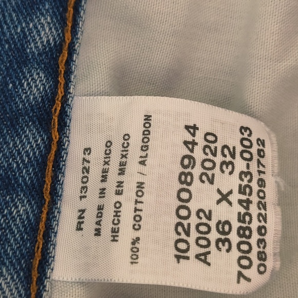 Classic Blue Men's Jeans - Picture 12 of 13